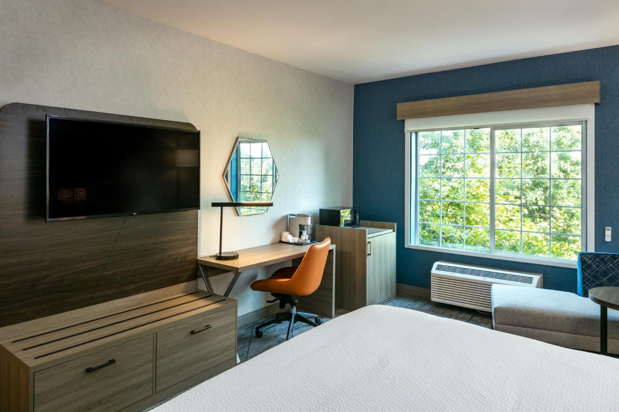 Holiday Inn Express Corvallis-On The River By Ihg Bagian luar foto