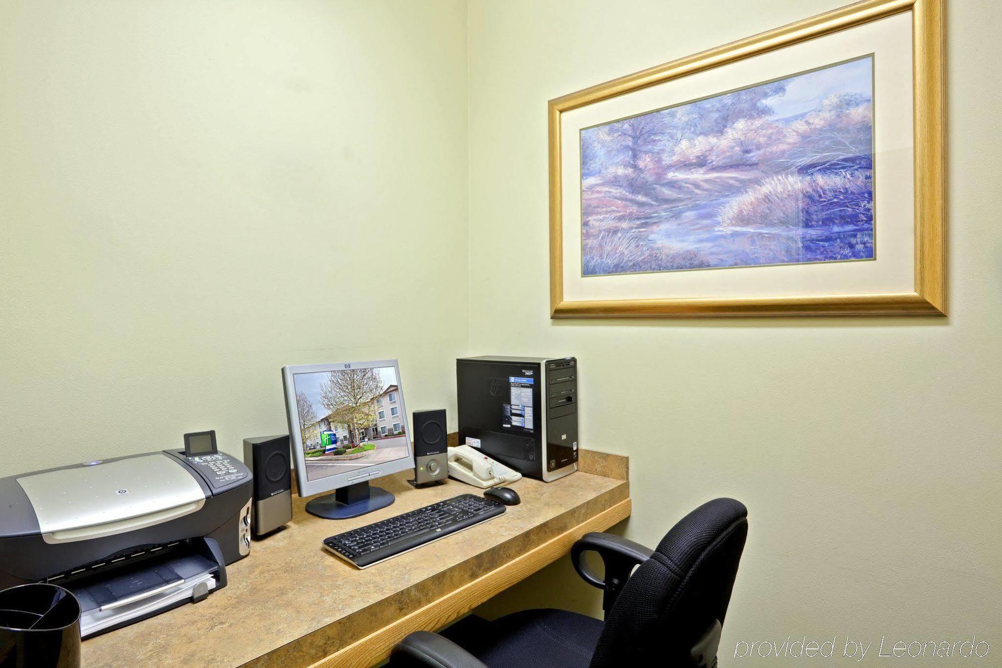 Holiday Inn Express Corvallis-On The River By Ihg Bagian luar foto